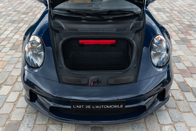 Porsche 992 GT3 Touring