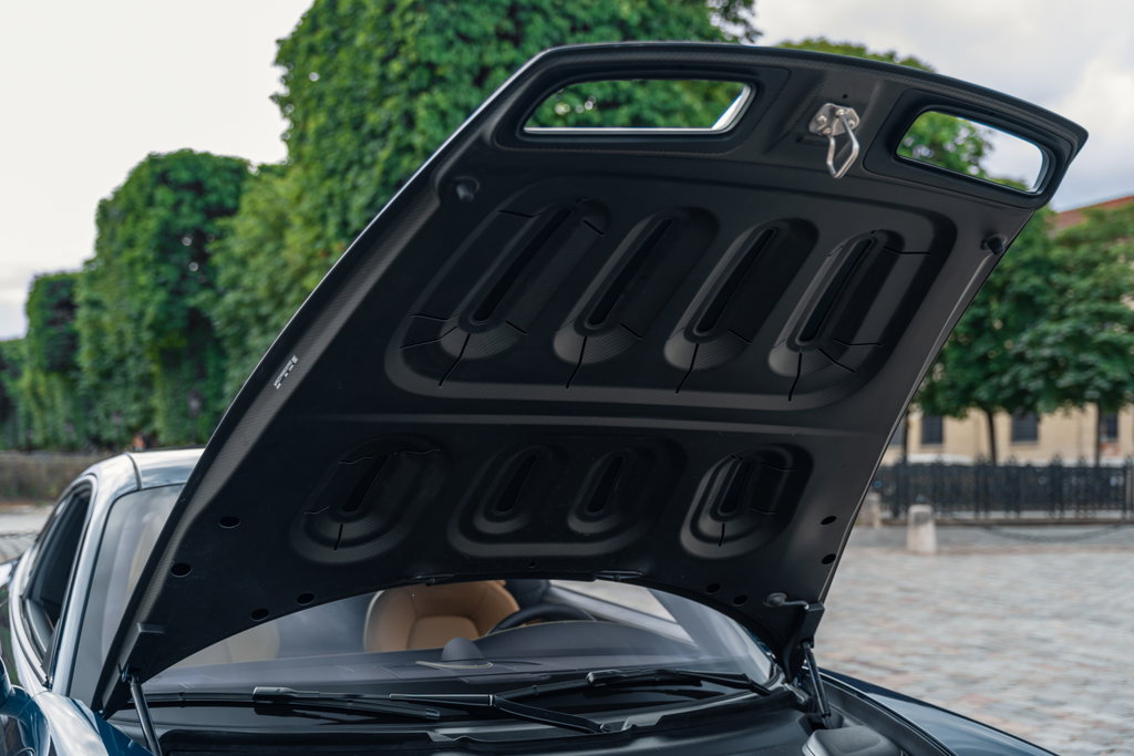 Porsche 992 GT3 Touring