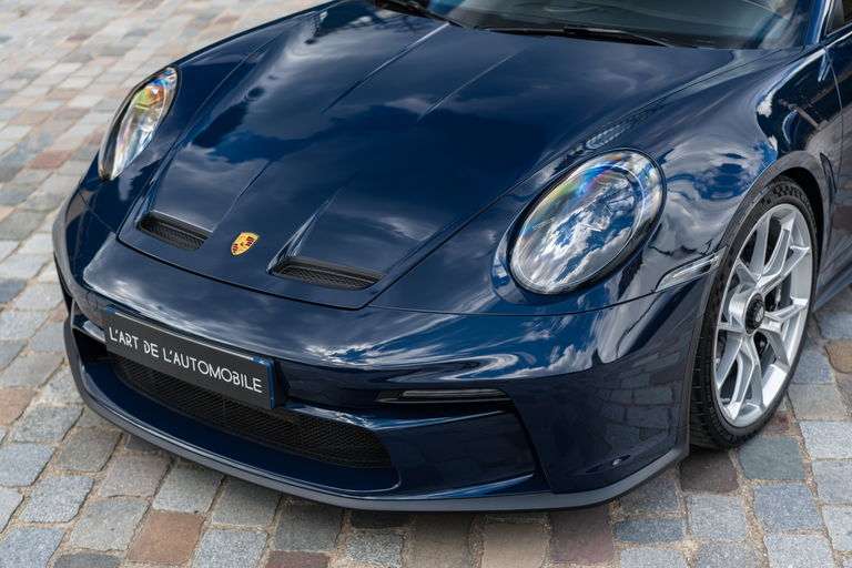 Porsche 992 GT3 Touring