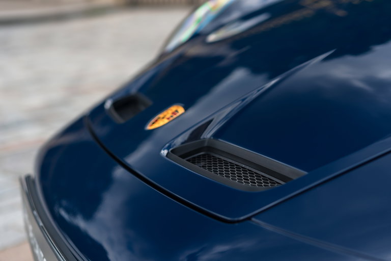 Porsche 992 GT3 Touring