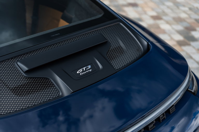 Porsche 992 GT3 Touring