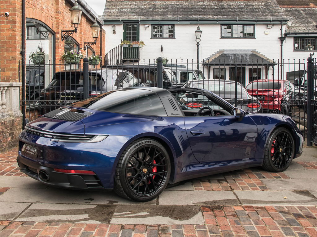Porsche 992 Targa 4 GTS