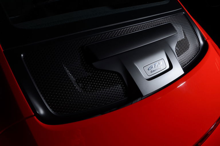 Porsche 992 GT3 Touring