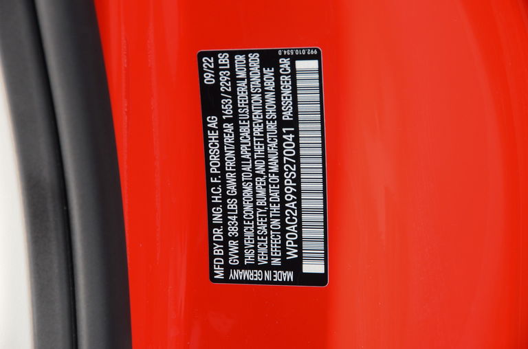 Porsche 992 GT3 Touring