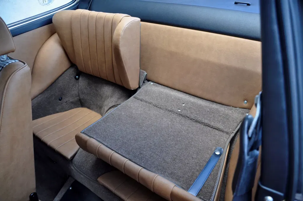 Porsche 911 S (F-Modell)