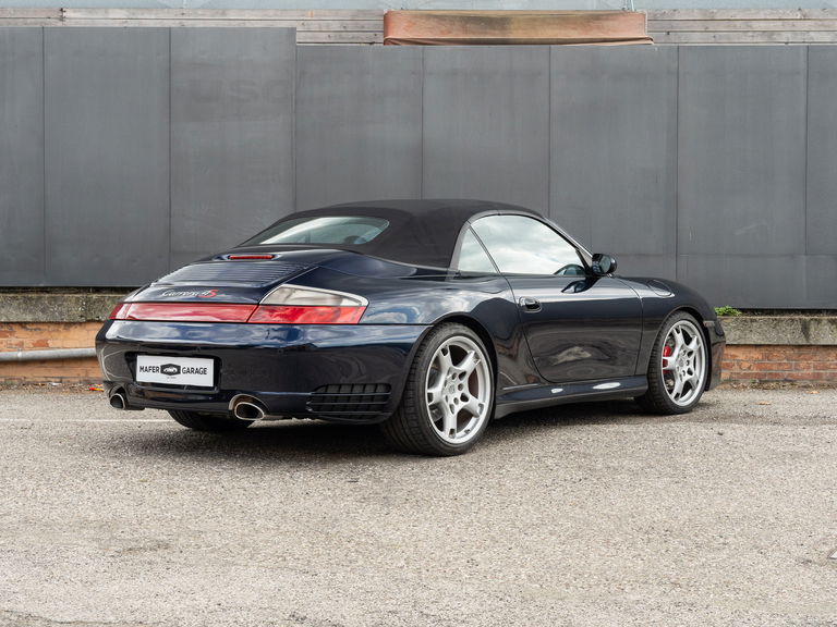 Porsche 996 Carrera 4S