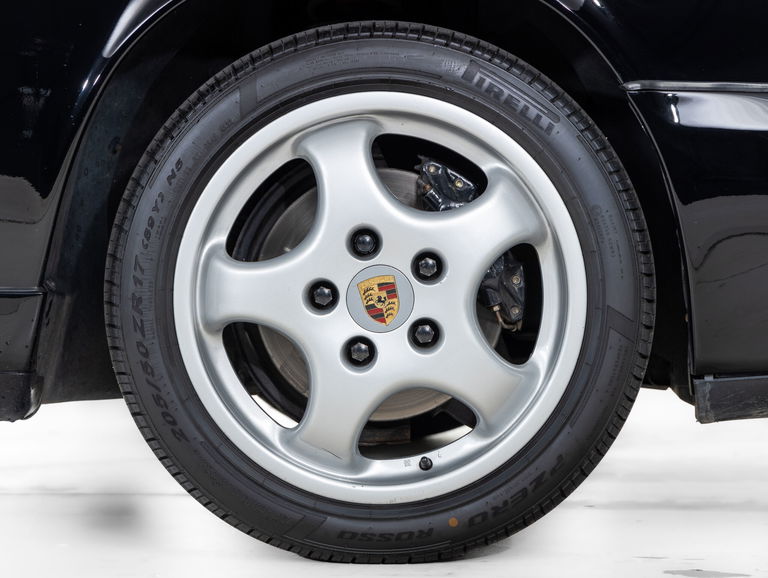 Porsche 964 Carrera 4