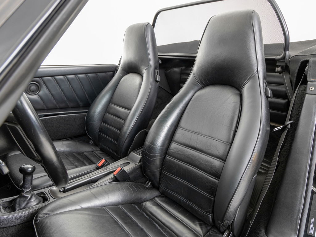 Porsche 964 Carrera 4