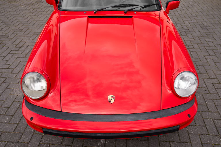 Porsche 911 Carrera 3.2