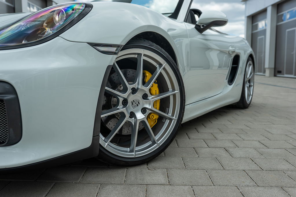 Porsche 981 Boxster Spyder