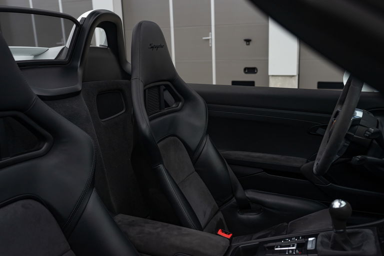 Porsche 981 Boxster Spyder