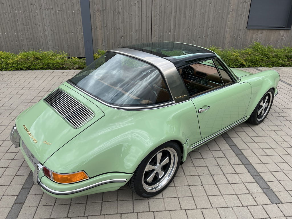 Porsche 911 Backdate