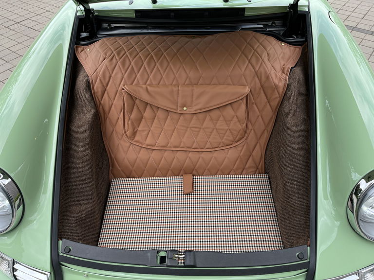 Porsche 911 Backdate