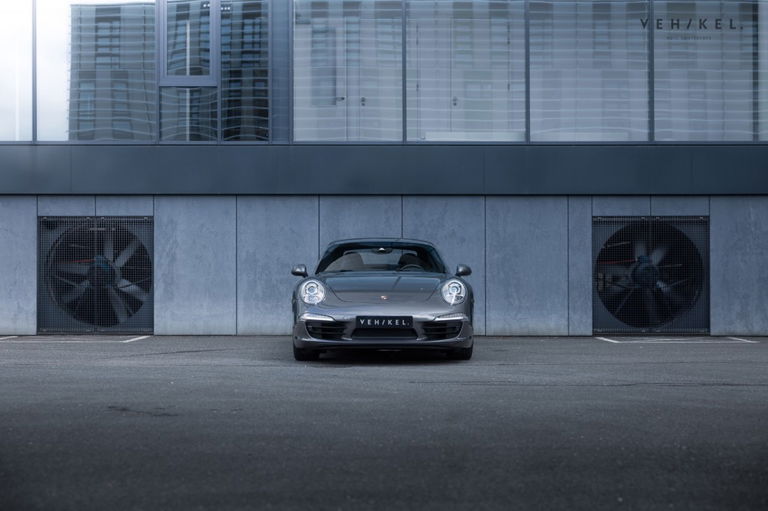 Porsche 991 Carrera 4