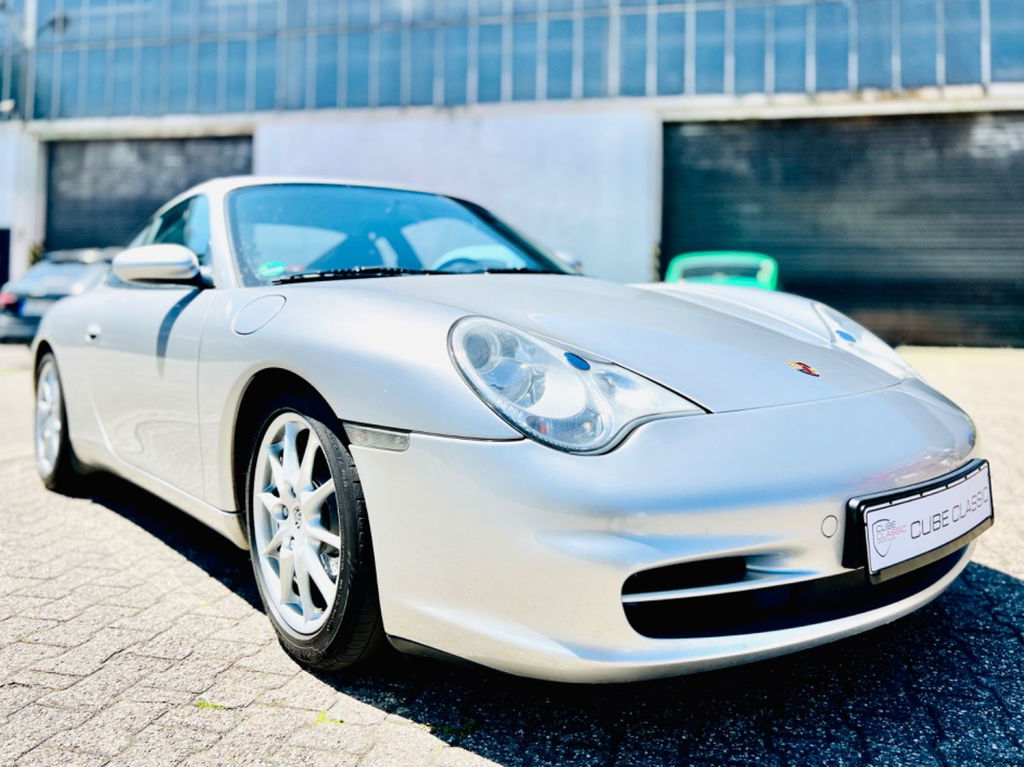 Porsche 996 Carrera
