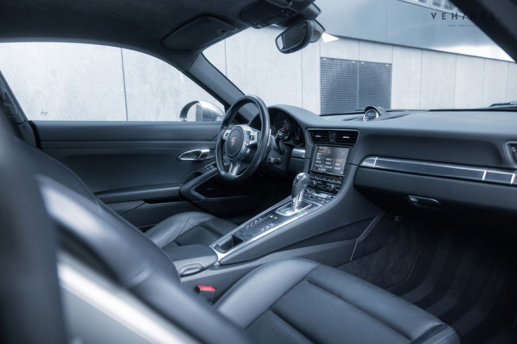 Porsche 991 Carrera 4
