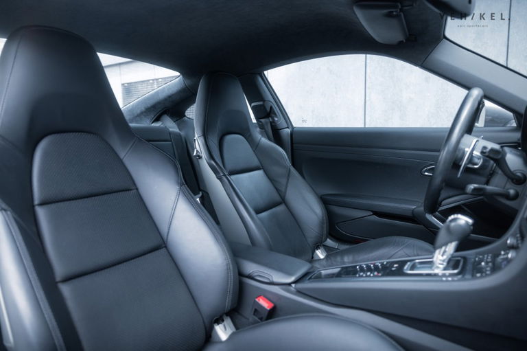 Porsche 991 Carrera 4