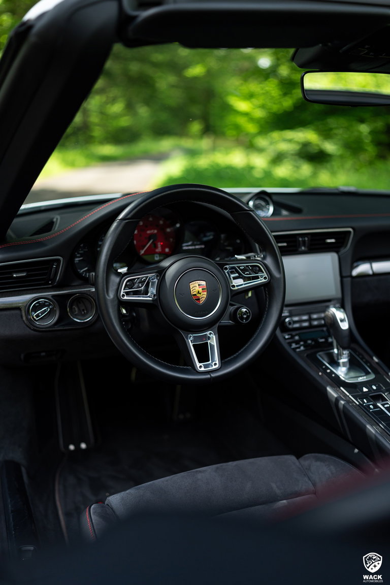 Porsche 991.2 Carrera 4 GTS