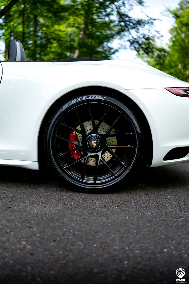 Porsche 991.2 Carrera 4 GTS