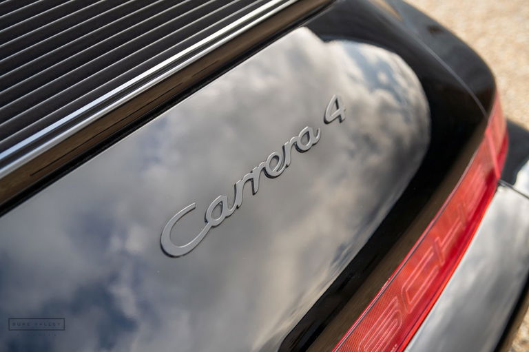 Porsche 964 Carrera 4