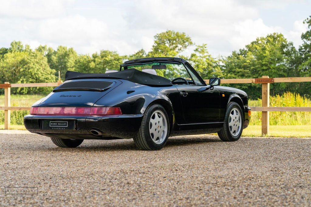Porsche 964 Carrera 4