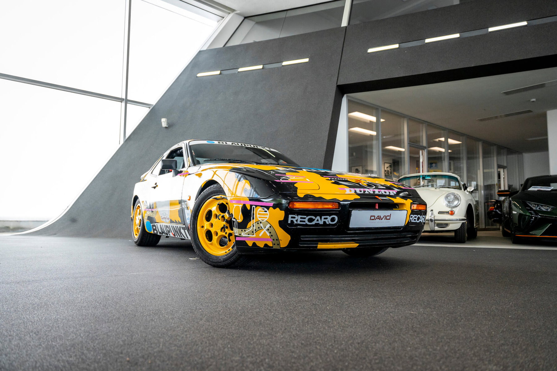 Porsche 944 Turbo Cup 1987 - elferspot.com - Marketplace for