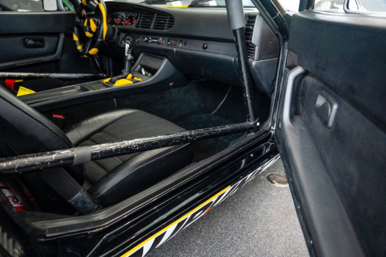 Porsche 944 Turbo Cup