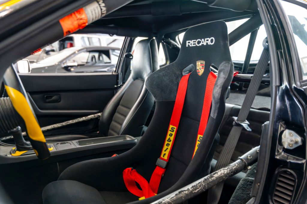 Porsche 944 Turbo Cup