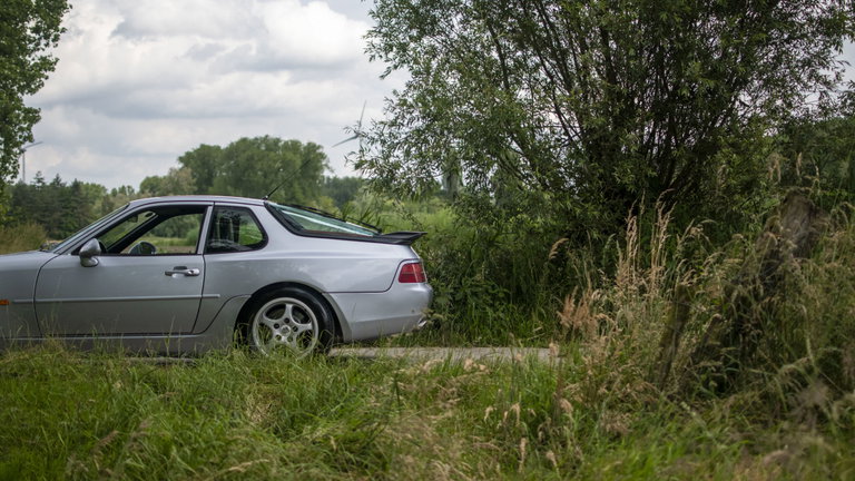 Porsche 968