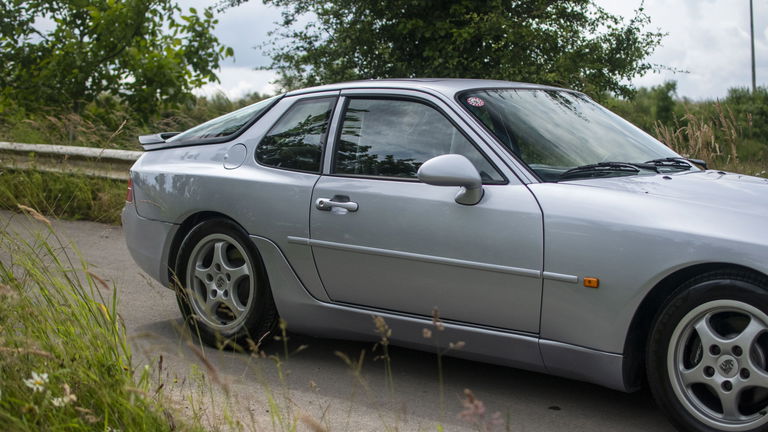 Porsche 968