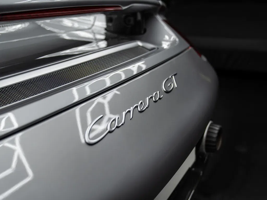 Porsche Carrera GT