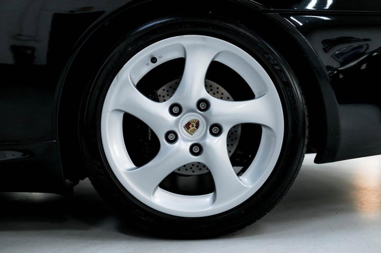 Porsche 996.2 Carrera