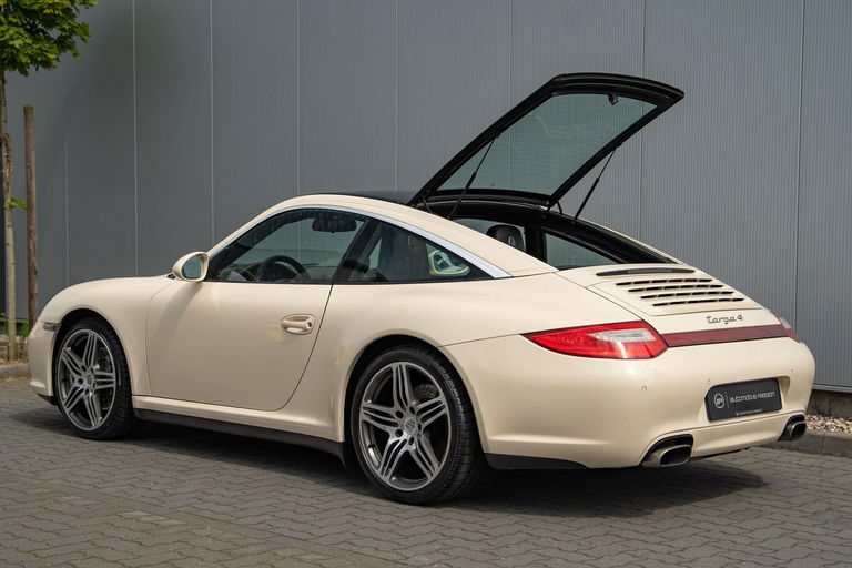 Porsche 997.2 Targa 4