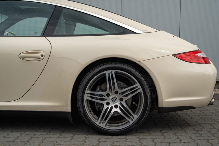Porsche 997.2 Targa 4