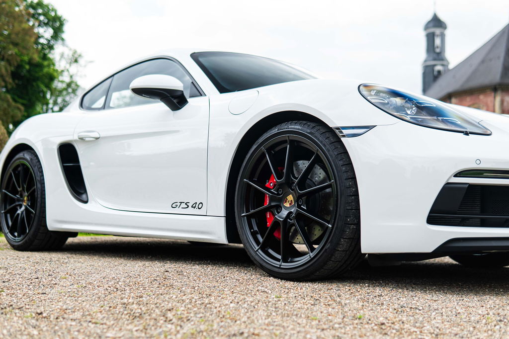 Porsche 718 Cayman GTS 4.0