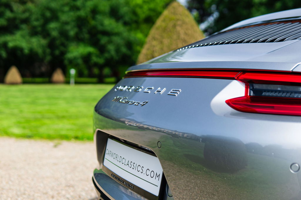 Porsche 991.2 Carrera 4