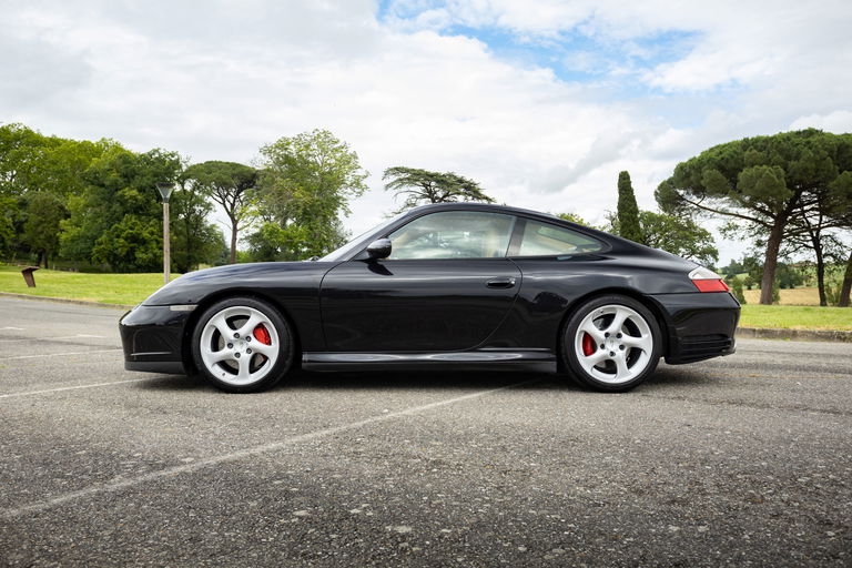 Porsche 996 Carrera 4S