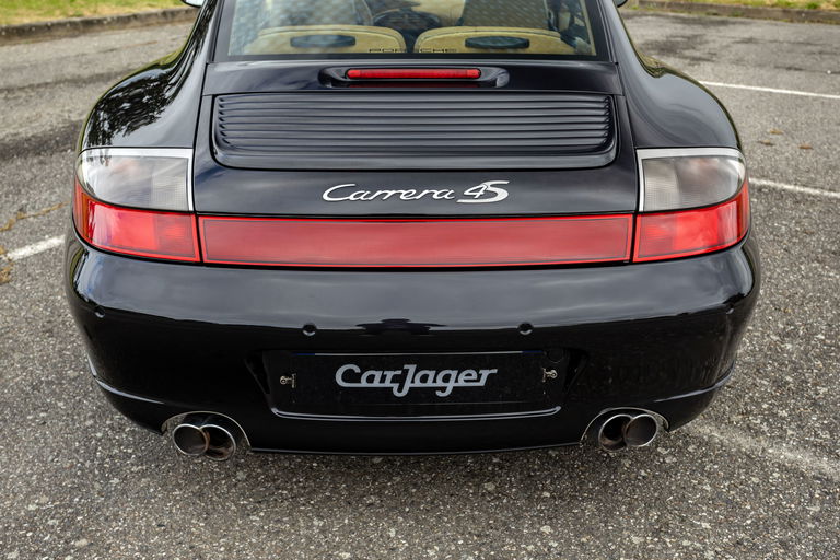 Porsche 996 Carrera 4S