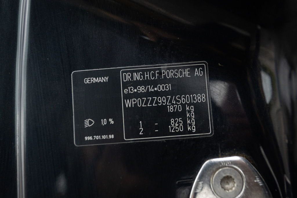 Porsche 996 Carrera 4S