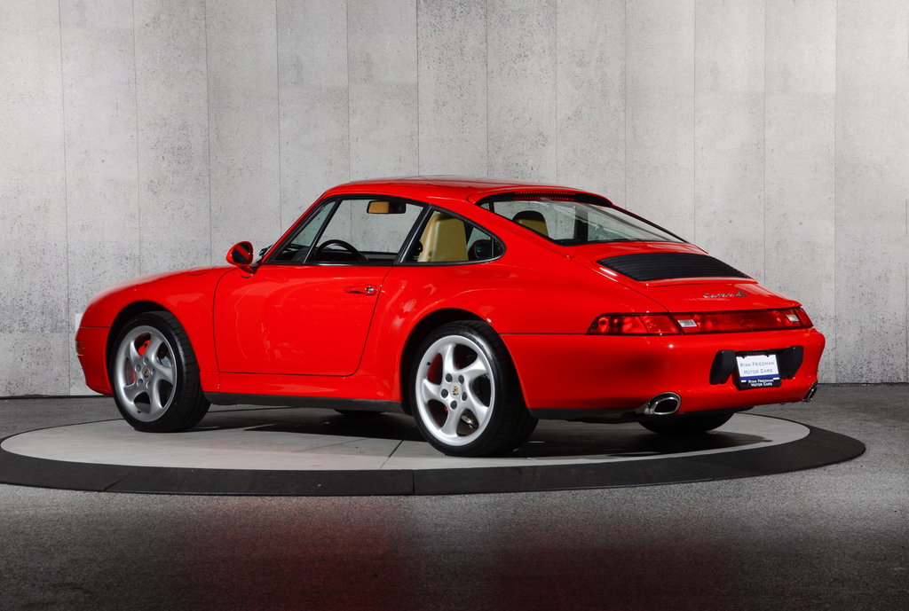 Porsche 993 Carrera 4S