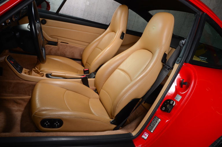 Porsche 993 Carrera 4S