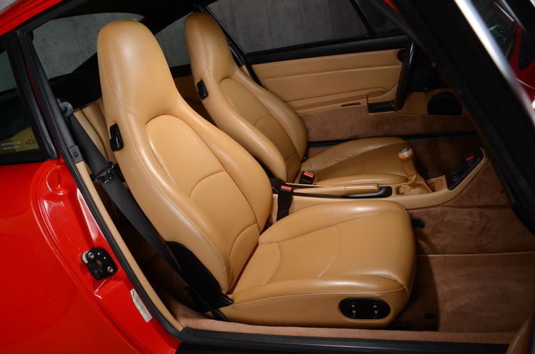 Porsche 993 Carrera 4S