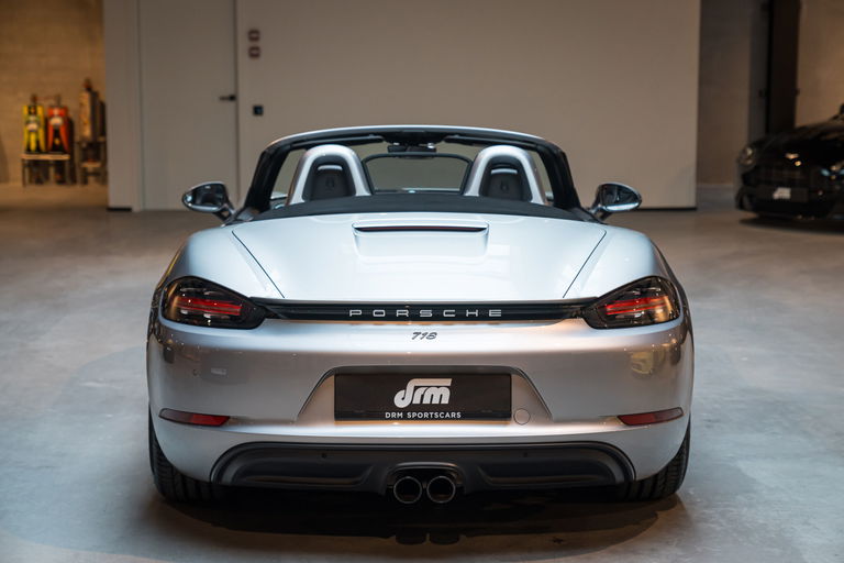 Porsche 718 Boxster T