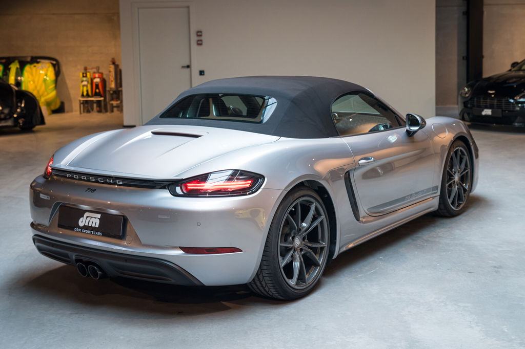 Porsche 718 Boxster T
