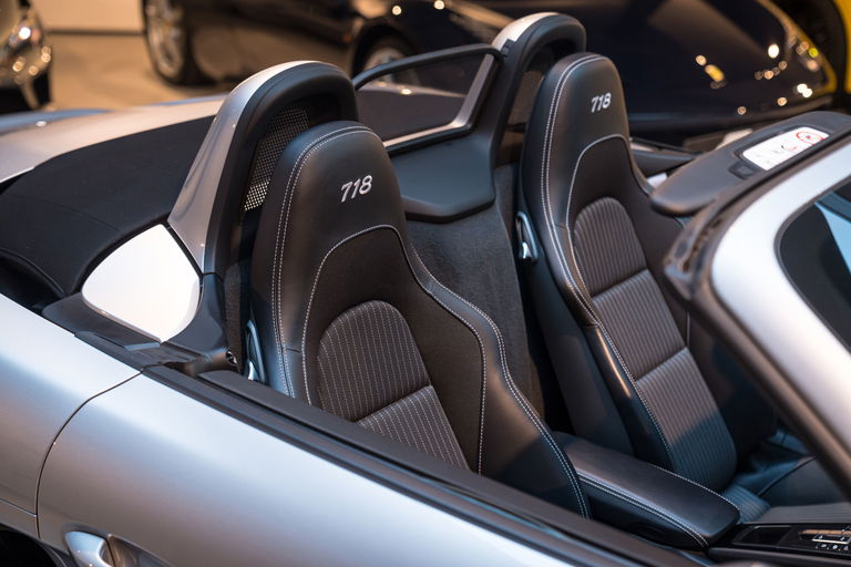 Porsche 718 Boxster T