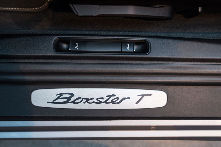 Porsche 718 Boxster T