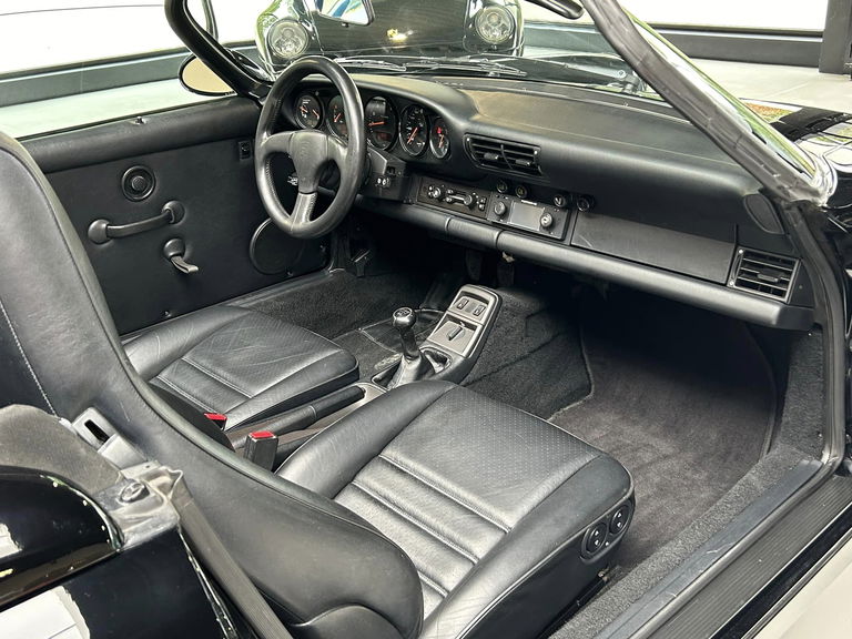 Porsche 964 Carrera 2 Speedster