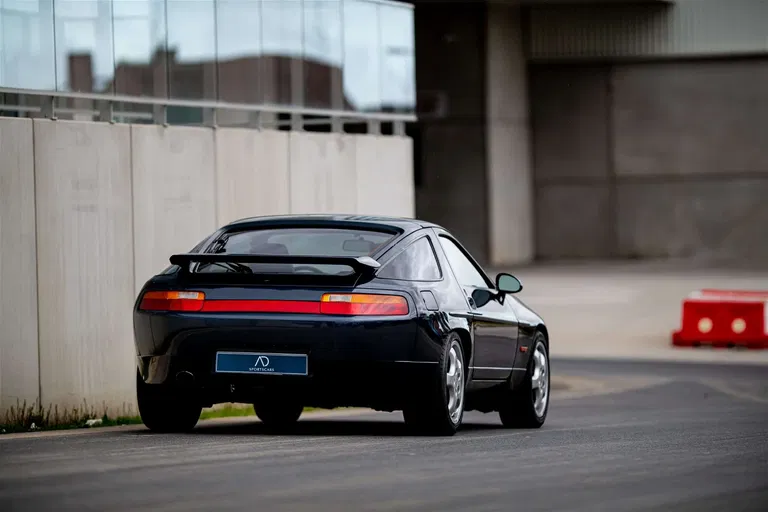 Porsche 928 S4 – Buyer’s Guide