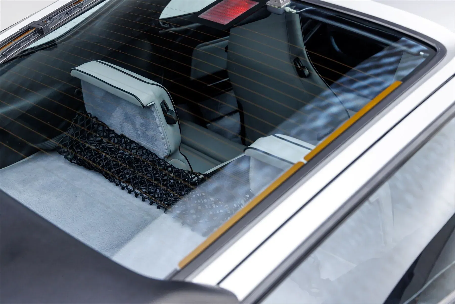 Porsche 928 S4 Kaufberatung Verklebung Heckscheibe