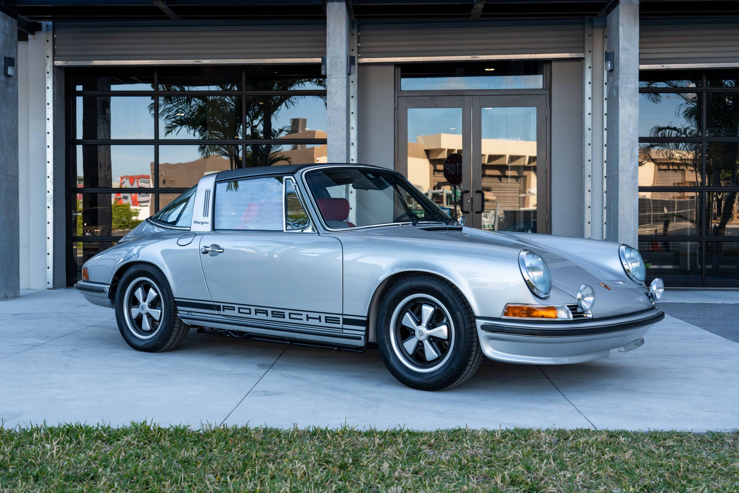 Porsche 911 S (F-Modell) 1972 - elferspot.com - Mercado para